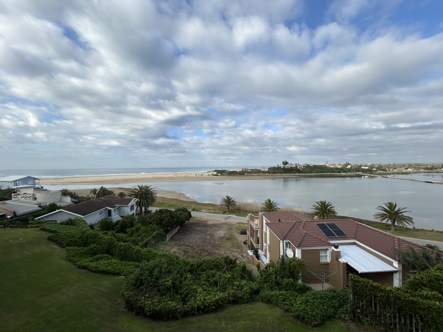 3 Bedroom Property for Sale in Aston Bay Eastern Cape